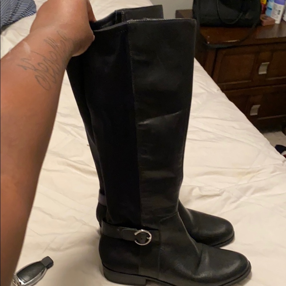 Black boots
